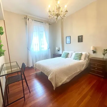 Casa Pilarcasco Viejo Wifi דירה בילבאו